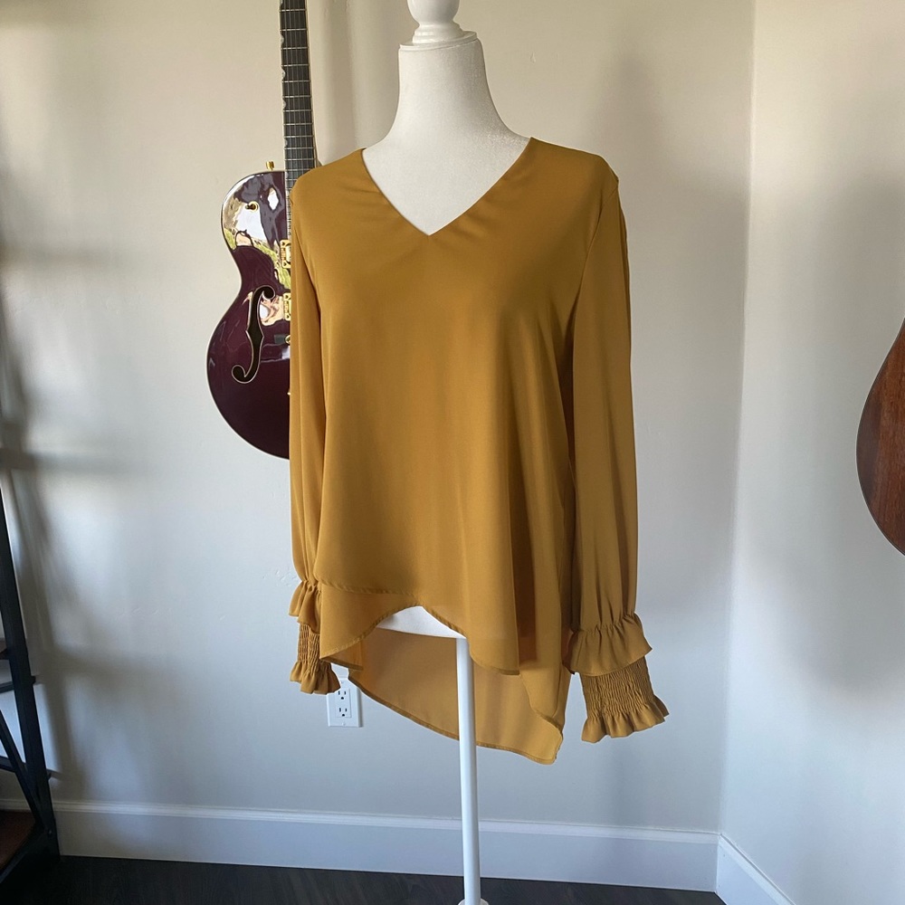 Karen Kane Crossover Hem Tunic Top